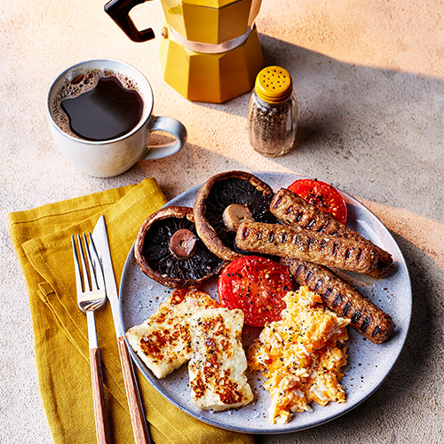 Veggie brekkie with halloumi